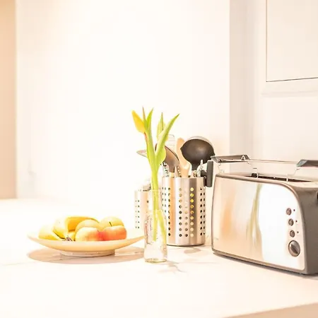 Helle Ferienwohnung Im Hinterhof Apartment Dresden