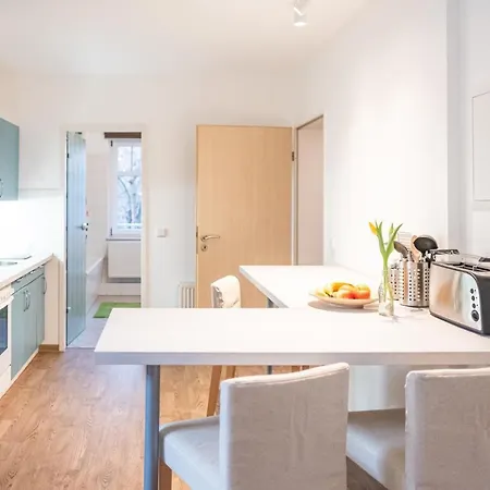 Apartment Helle Ferienwohnung Im Hinterhof
